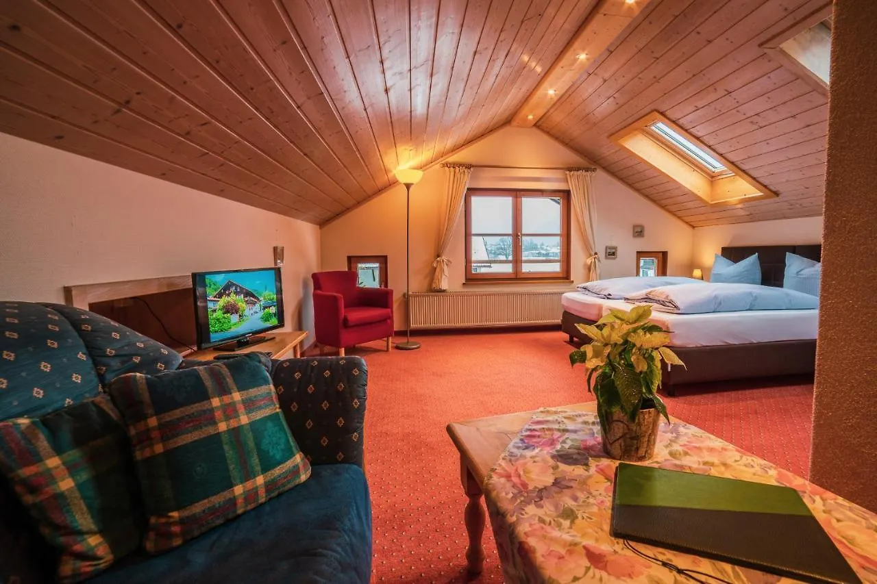 Hotel Garni Landhaus Traunbachhaeusl Ruhpolding