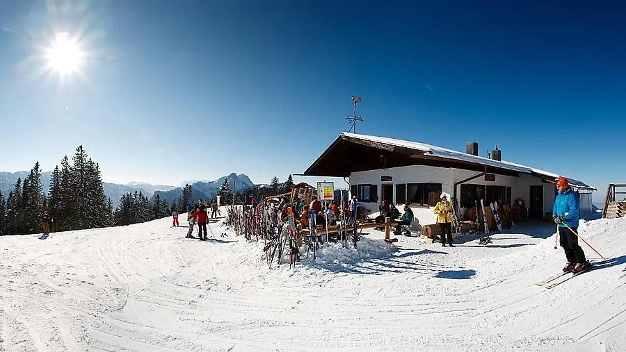 Hotel Garni Landhaus Traunbachhaeusl Ruhpolding